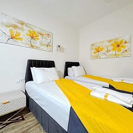 Hotel Alya Side