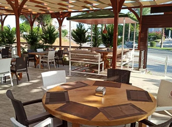 Hotel Alya 3*