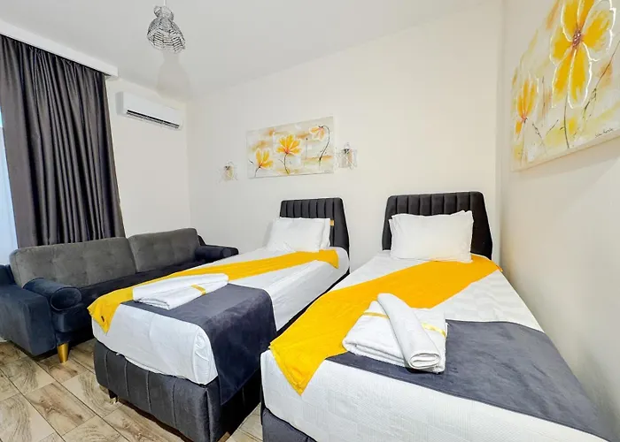 Hotel Alya