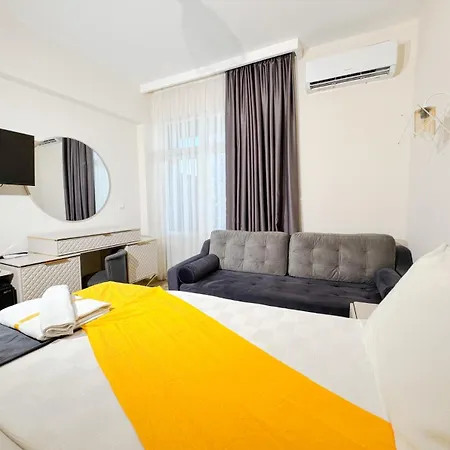 Hotel Alya